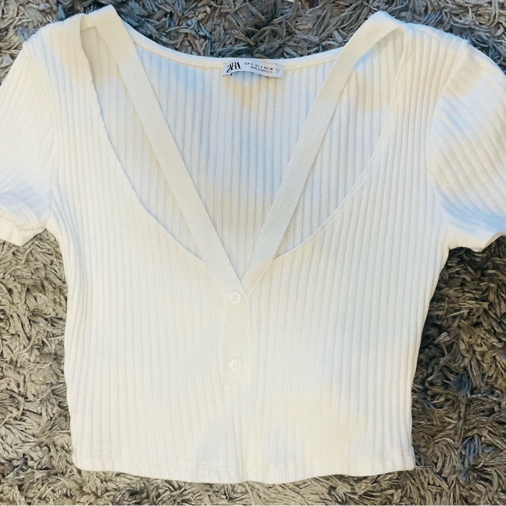 Zara Cream Ribbed V-Neck Top